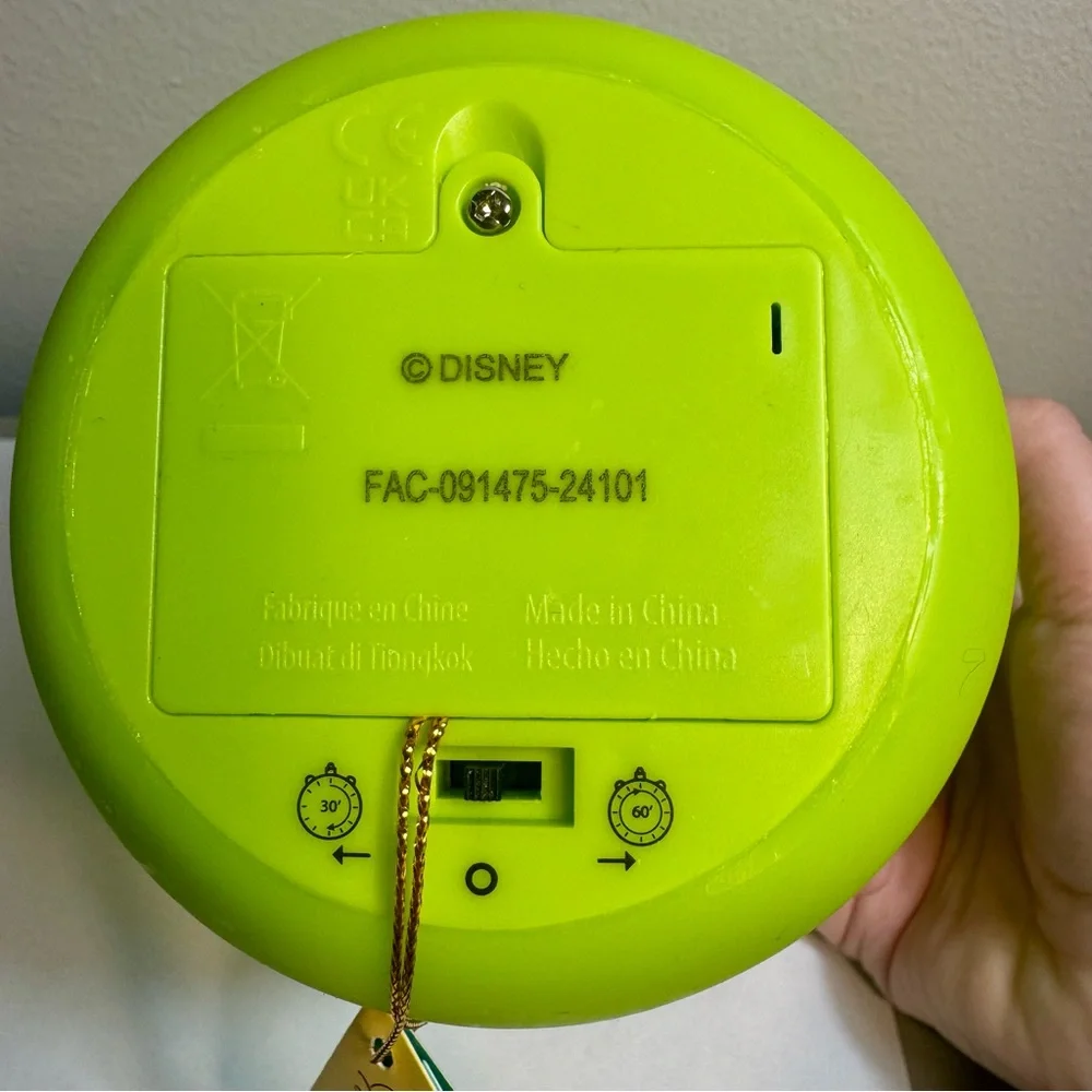 NWT. Disney Play In The Parks Mickey Balloon Light Up Blow Mold Night Light.